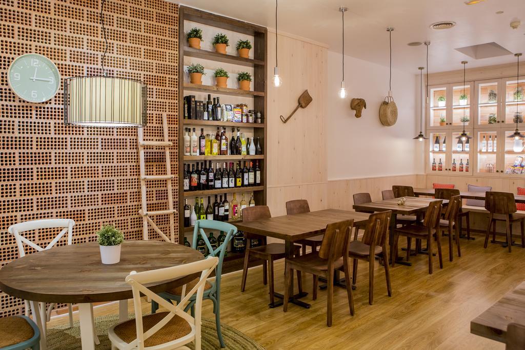 Hostal La Creu Mora d'Ebre Eksteriør billede