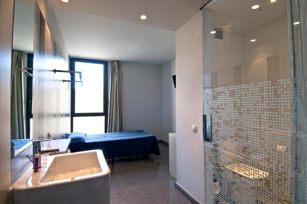 Hostal La Creu Mora d'Ebre Eksteriør billede